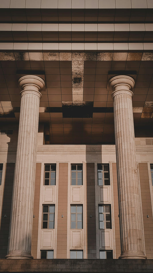 Courthouse exterior representing California small claims court day